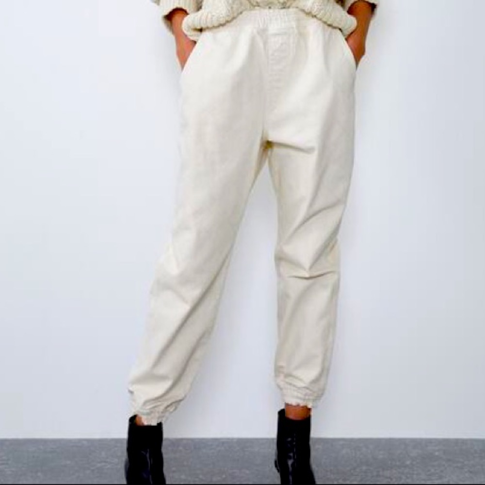 NWT Zara topstitched denim